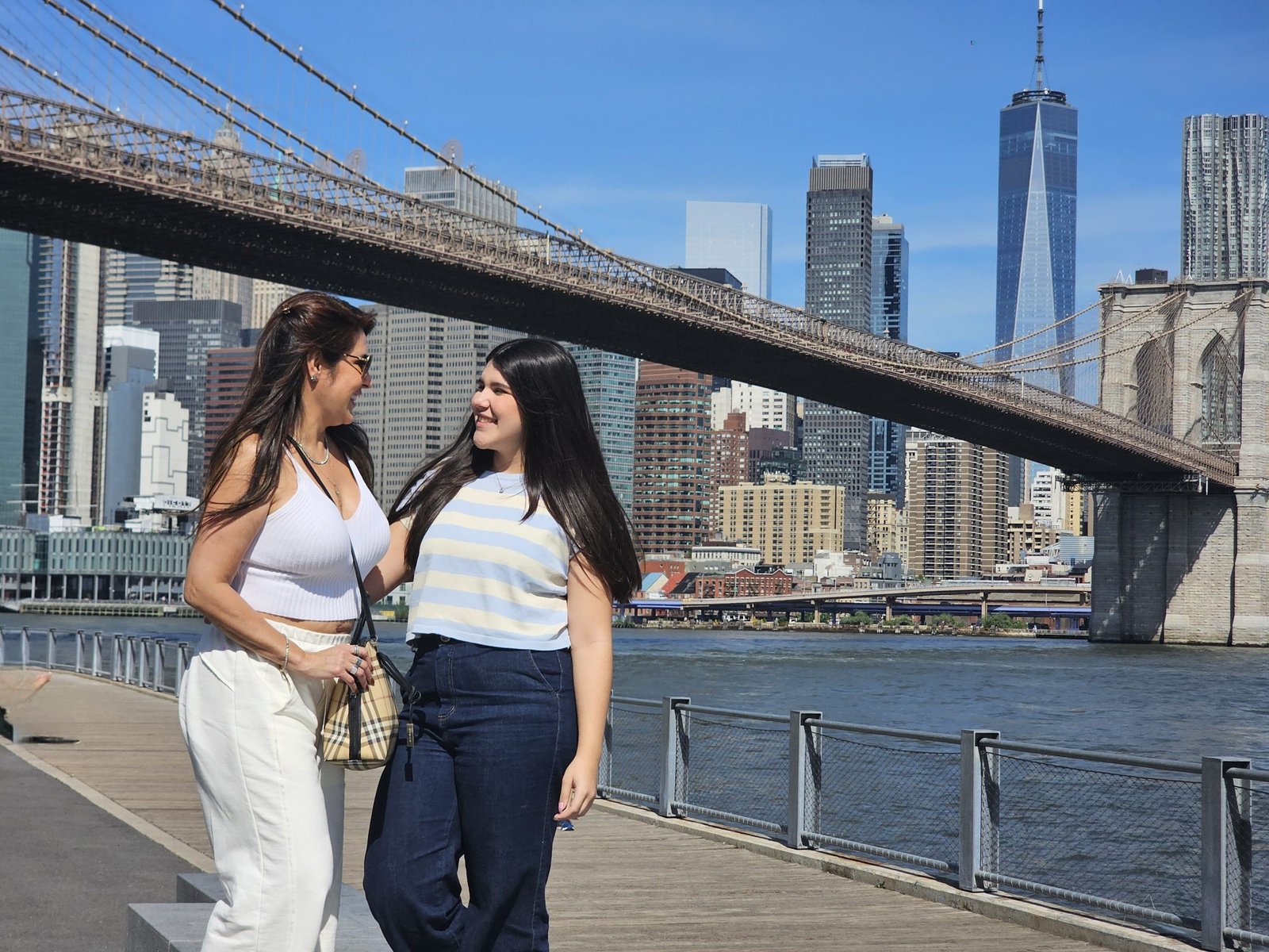 Mãe e filha em Nova York